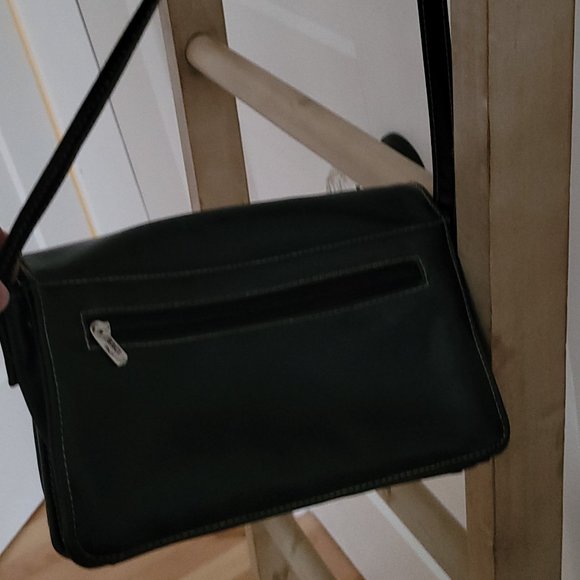 SOLD - Baci Italian Leather Crossbody Bag/Wallet - Picture 7 of 8